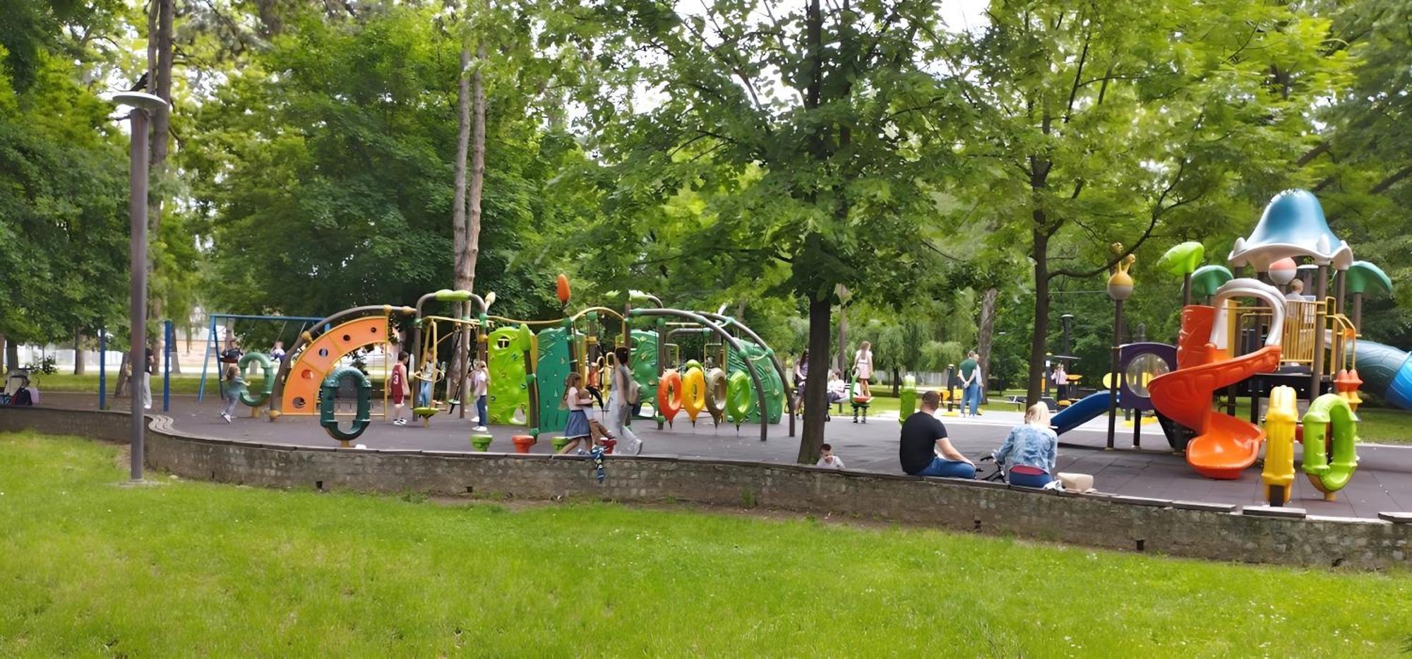 Central Park Apartment Čačak エクステリア 写真
