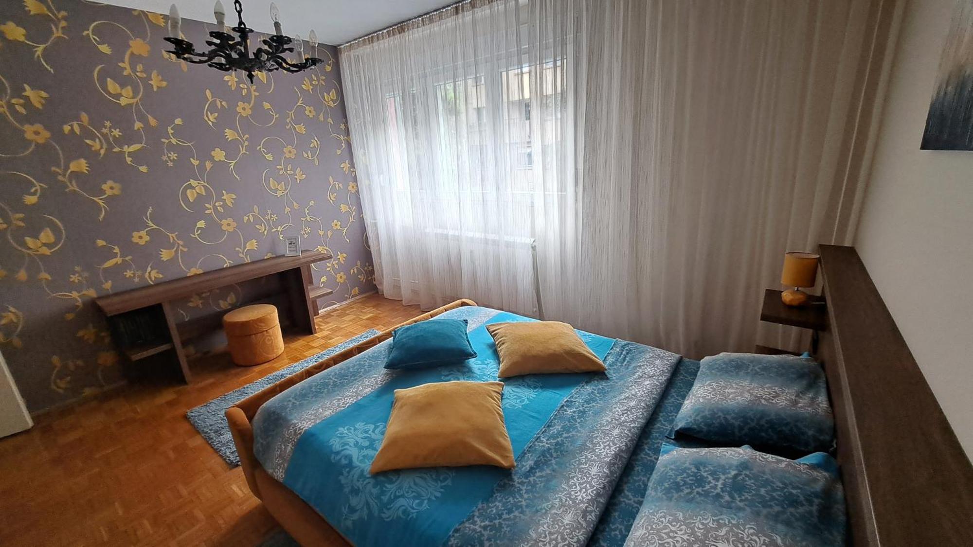 Central Park Apartment Čačak エクステリア 写真