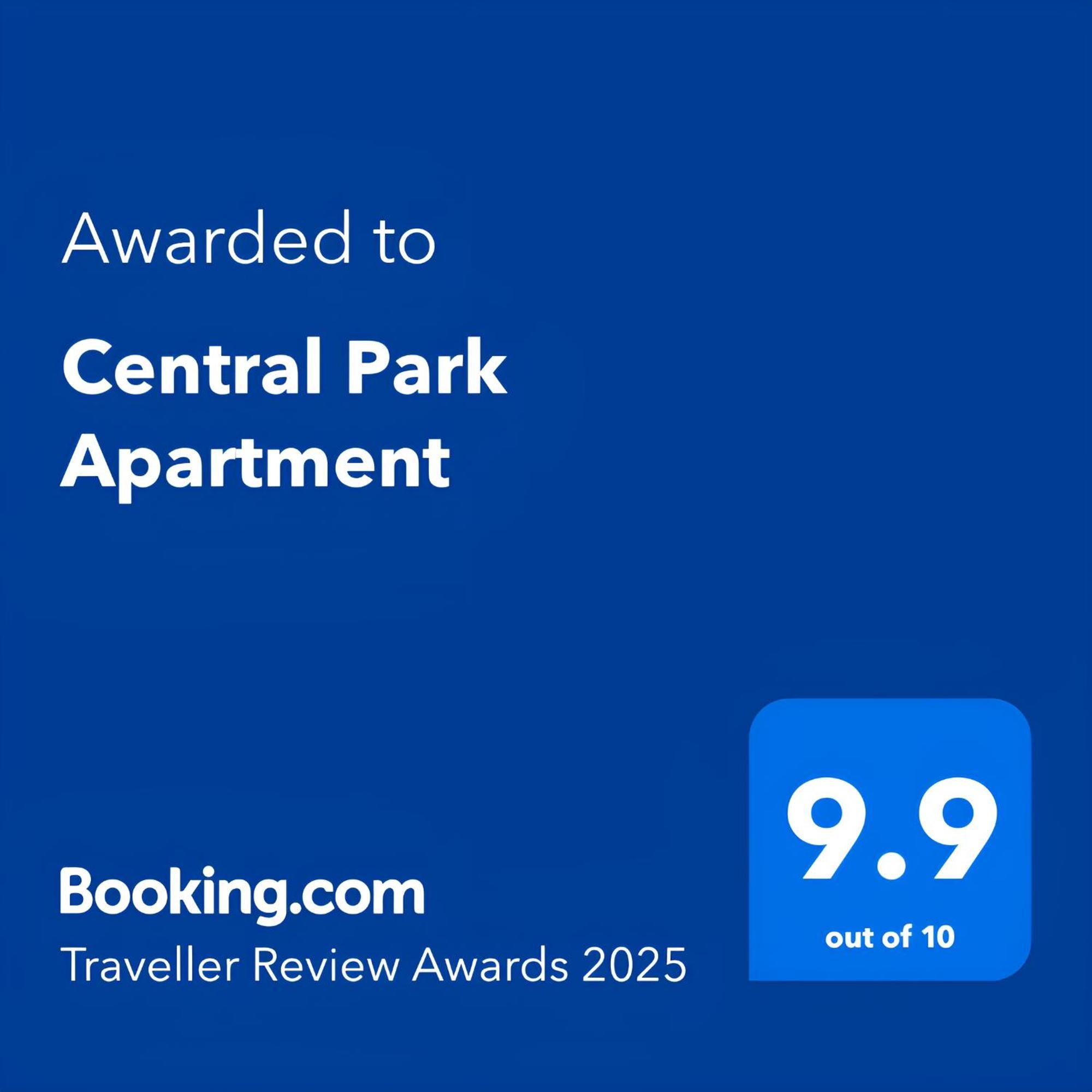 Central Park Apartment Čačak エクステリア 写真